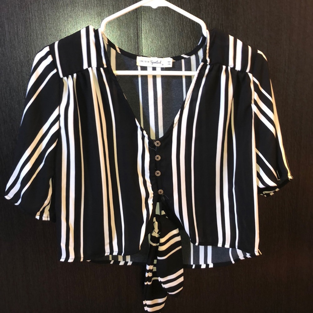 crop button shirt